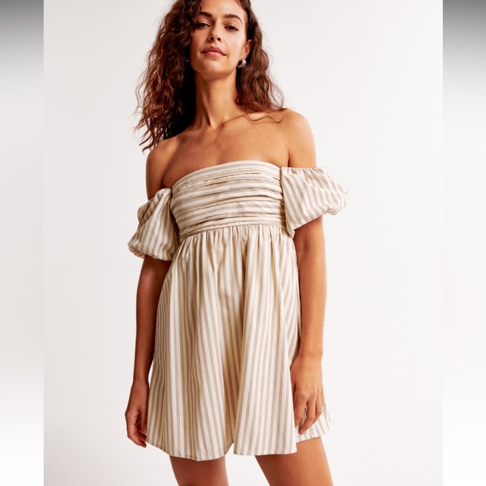 Abercrombie & Fitch Strapless Beige Striped Dress